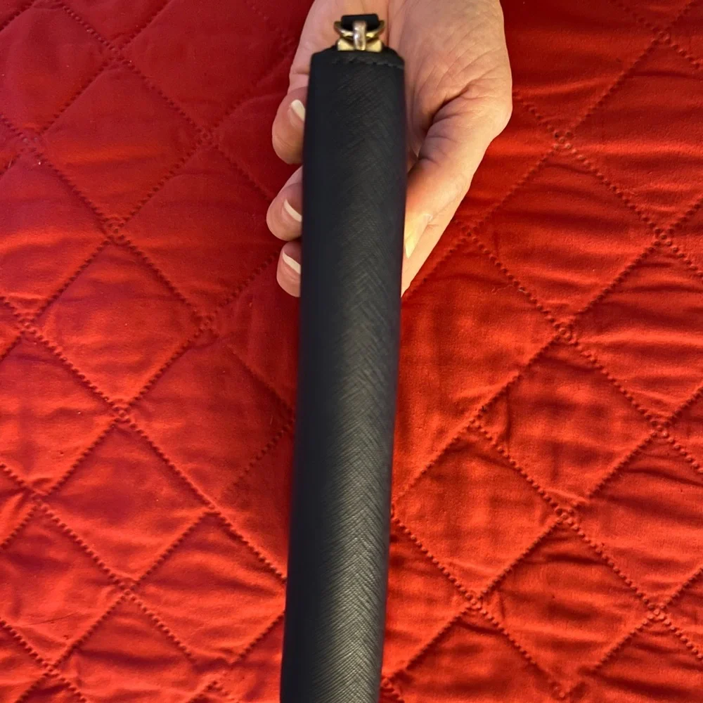 Kate Spade Navy Blue Wallet with Gold Accent - Picture 12 of 16